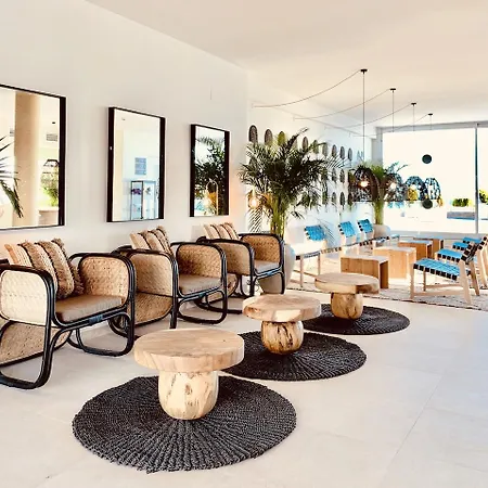 Fergus Conil Park מלון קוניל דה לה פרונטרה