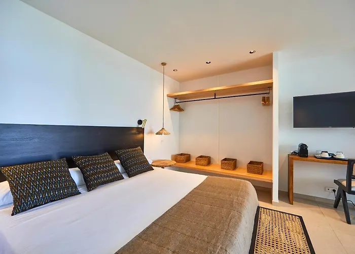 Отель Fergus Conil Park Кониль-де-ла-Фронтера