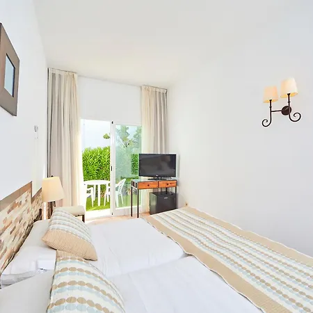 Hotel Fergus Conil Park 4*