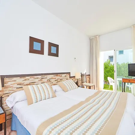 Fergus Conil Park 4*