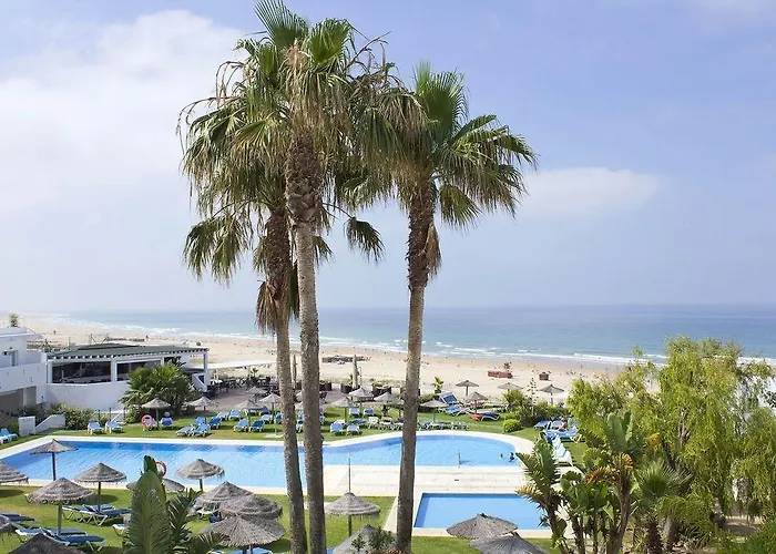 فندق Fergus Conil Park كونيل ذي لا فرونتيرا