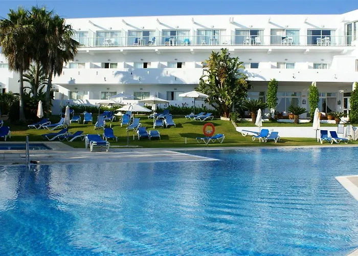 Hotel Fergus Conil Park 4*