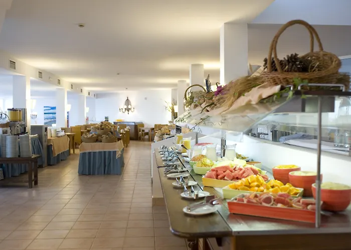 فندق Fergus Conil Park 4*