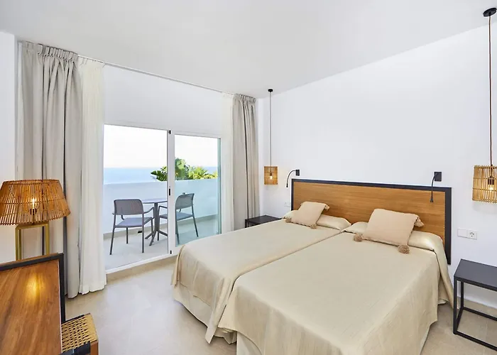 Fergus Conil Park فندق