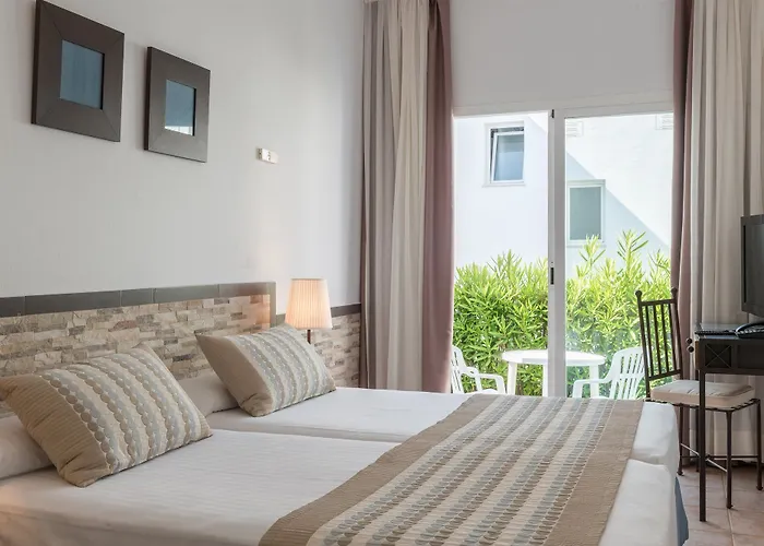 فندق Fergus Conil Park كونيل ذي لا فرونتيرا