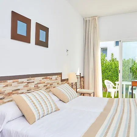Fergus Conil Park 4*