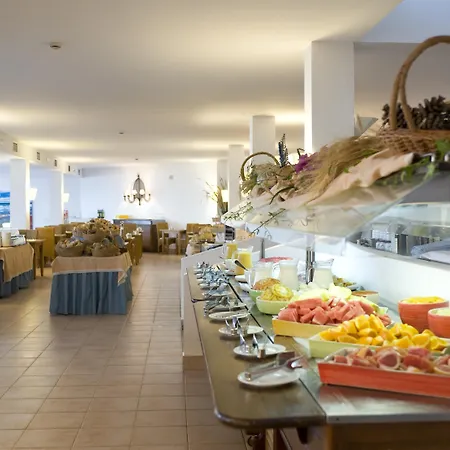 Hotel Fergus Conil Park 4*