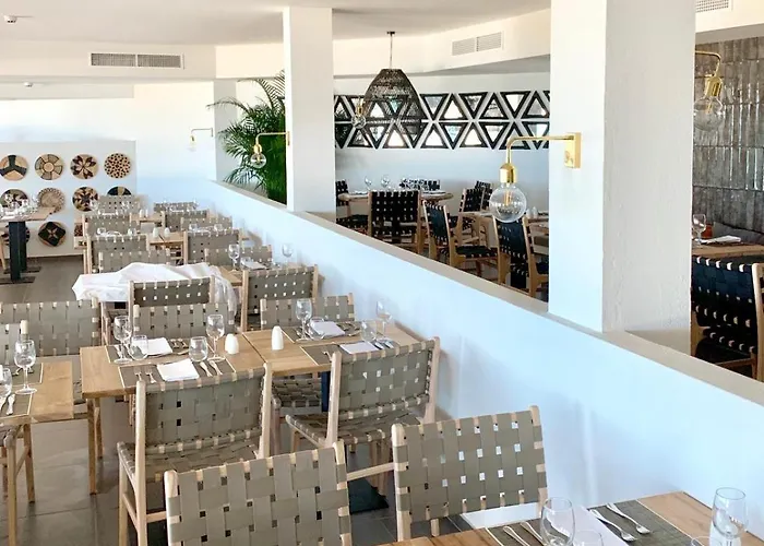 Fergus Conil Park Hotel 4*